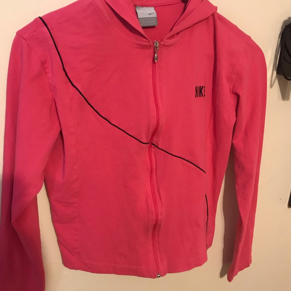 ⭐️5/25⭐️ Pink Nike jacket